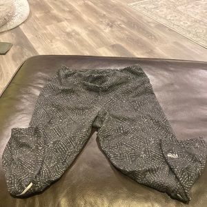 Leggings size small